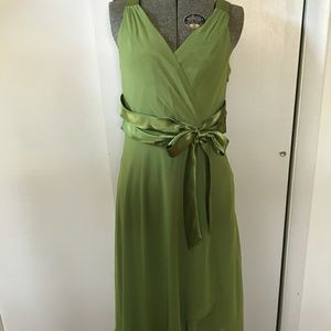 Evan Picone Light Green Chaffon Flowy Dress